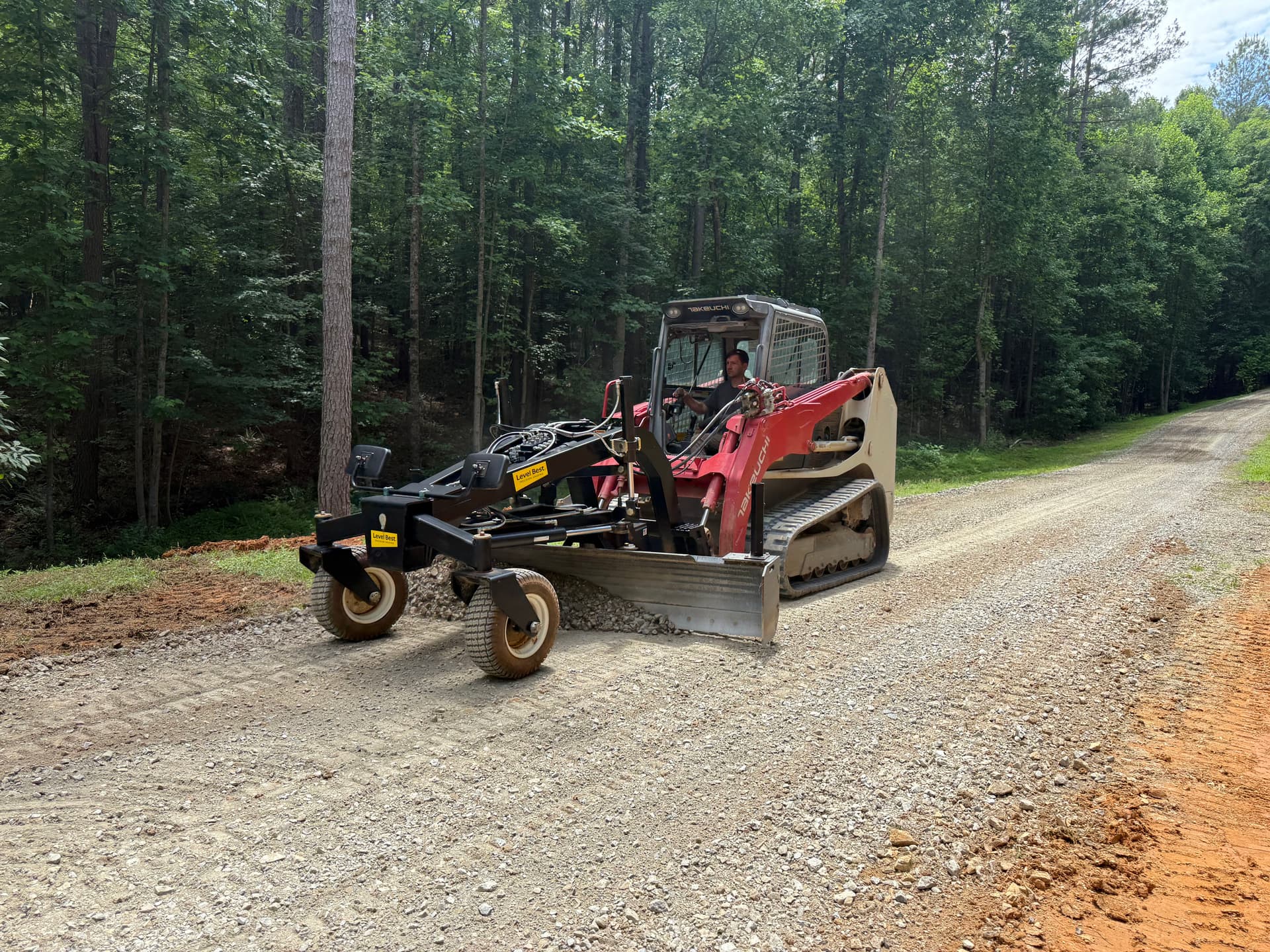 Gravel Driveways Built to Handle Tennessee Ground