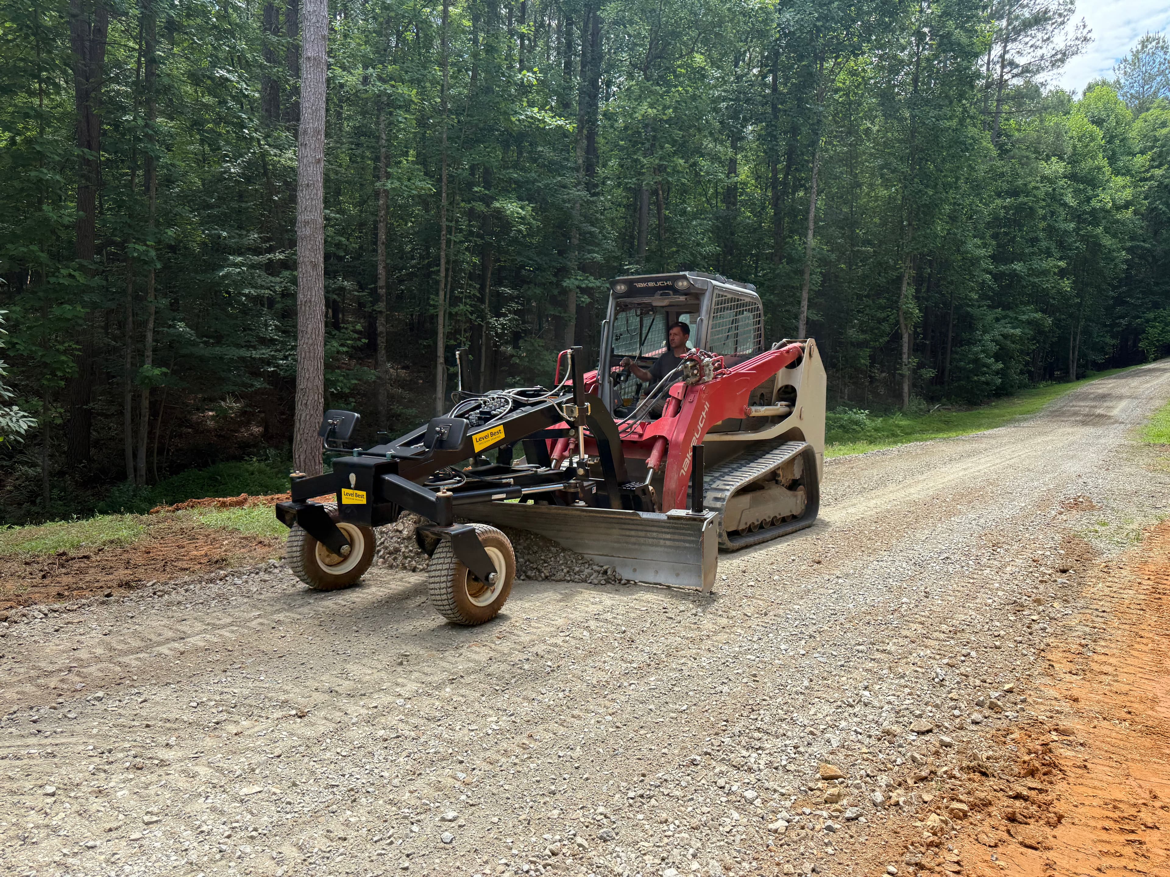 Project Gravel Driveways Built to Handle Tennessee Ground image